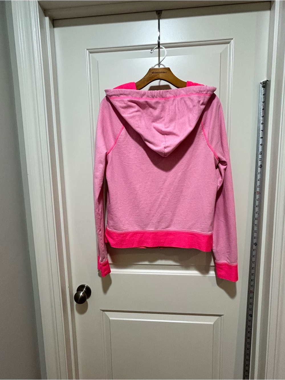 PINK Victoria's Secret Women’s size M Pink Hooded Zip Jacket. Nice condition - Picture 2 of 9